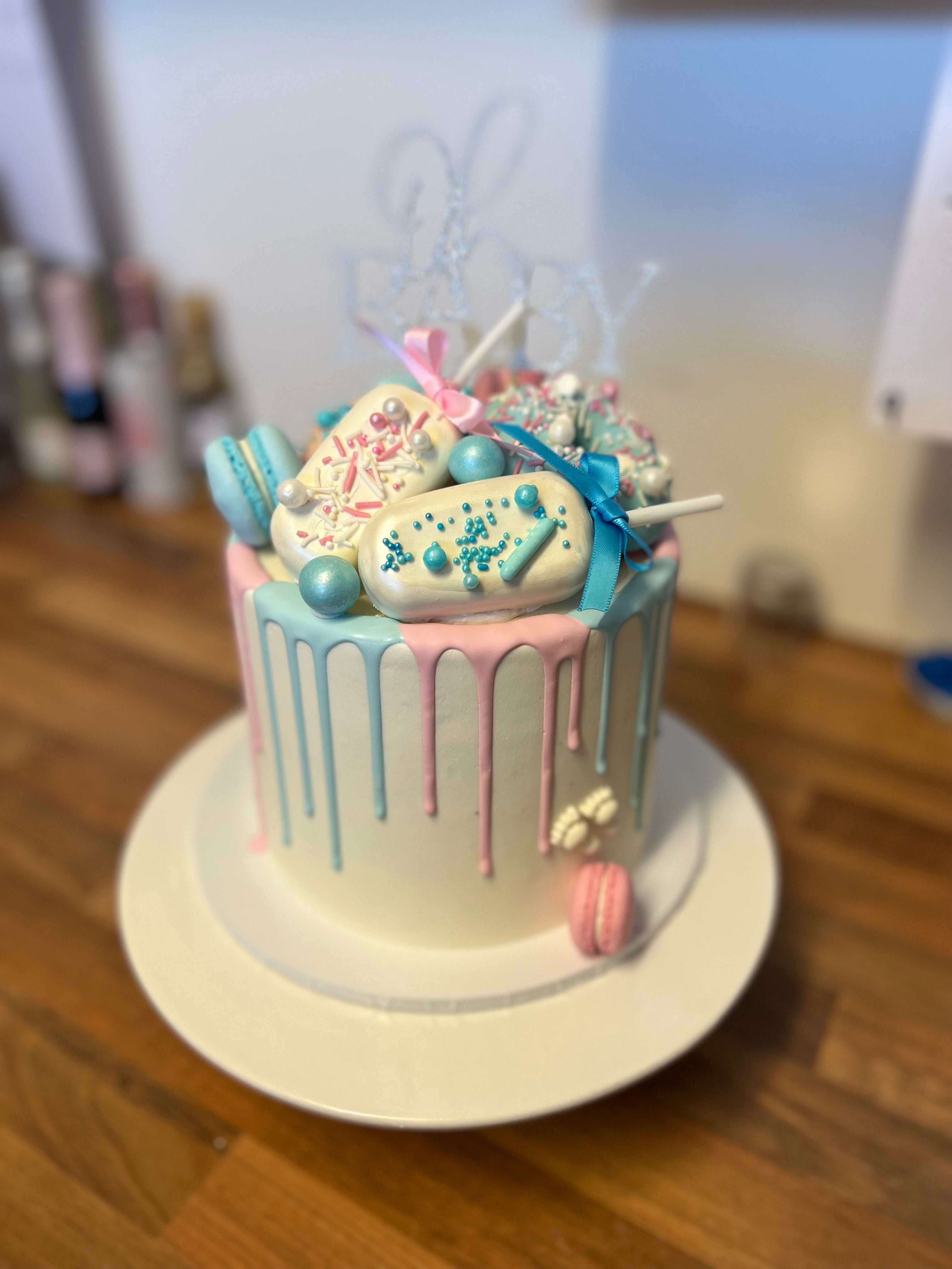 Gender Reveal Drip Cake | The Sugar Bakery